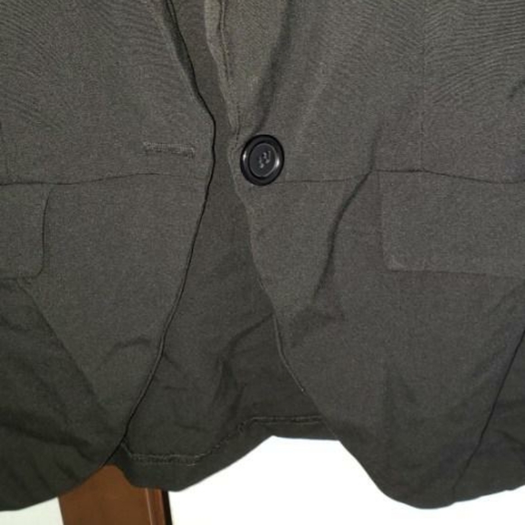 💥4 for $10💥Women's blazer - Picture 2 of 4